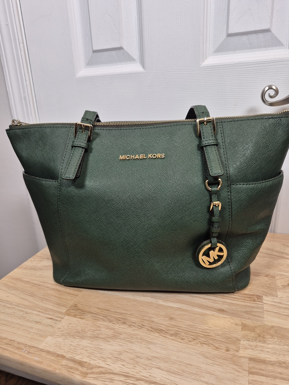 Michael Kors Emerald Green Saffiano Leather Zip Tote Bag Dark Academia Classic